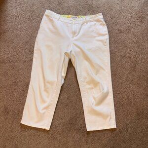 Coldwater Creek Natural Fit White Twill Capri Pants 10 fits like 8